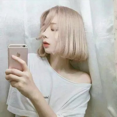 穿警服的那些女孩儿